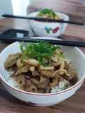 Shimeji Gyudon