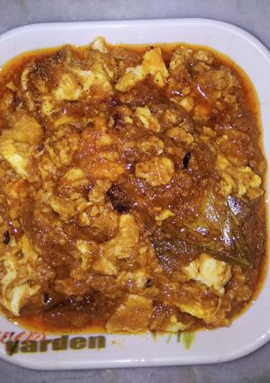 A picture of Egg Masala Curry.