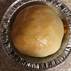 A picture of Pizza buns.