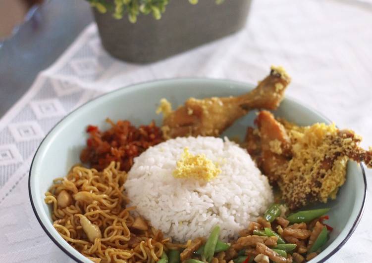 Langkah Mudah untuk Menyiapkan Nasi uduk ricecooker yang Enak Banget