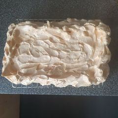 A picture of Pavlova Meringue.