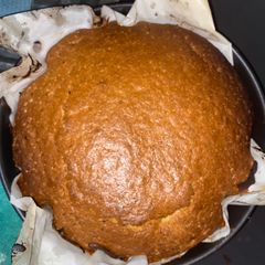 Vanilla sponge cake A picture of Vanilla sponge cake.