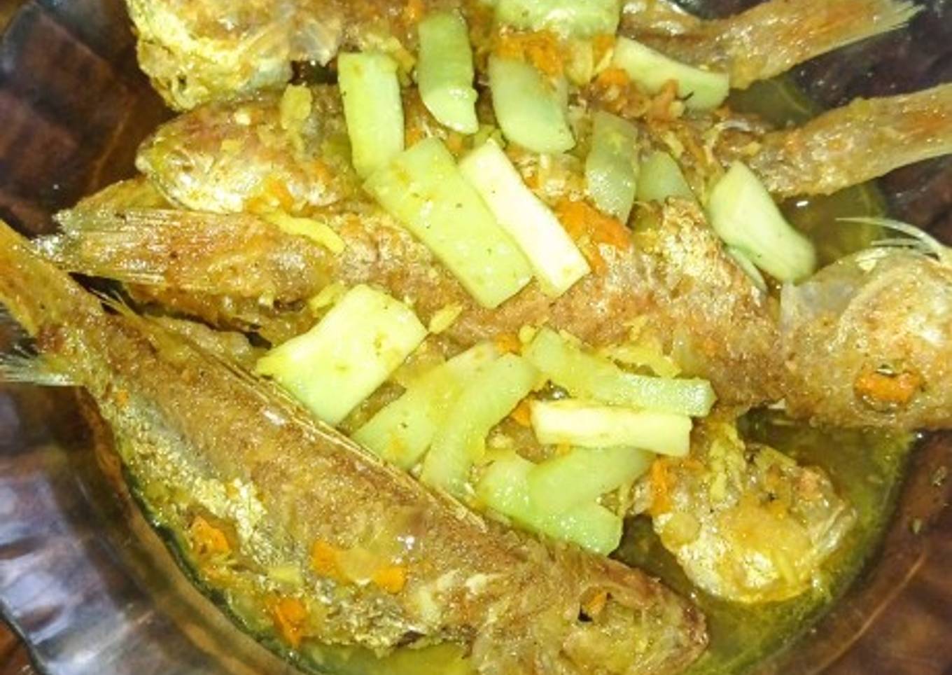 Kurisi Acar Kuning