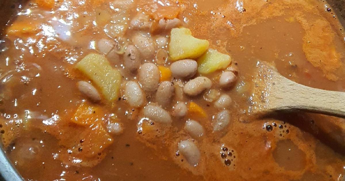 Как сварить фасолевый суп с мясом. Как сварить фасолевый суп с мясом