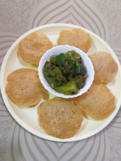 સુરતી ઉંધીયું (Surti Undhiyu Recipe In Gujarati) રેસીપી મુખ્ય ફોટો