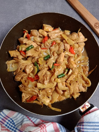 Cara Gampang Menyiapkan Ayam Jamur Lada Hitam Bahan Sederhana