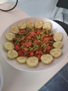 Una foto de Judías verdes con tomates cherry en Thermomix