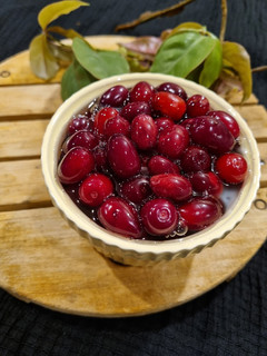 عکسی از دستور کمپوت ذغال اخته