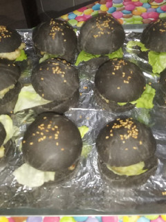 Una foto de Mini hamburguesas de jibia