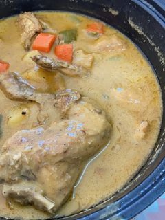 صورة لوصفة دجاج بالكاري على الطريقة الفلبينية