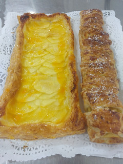 Una foto de Trenza de manzana y tarta de manzana fácil