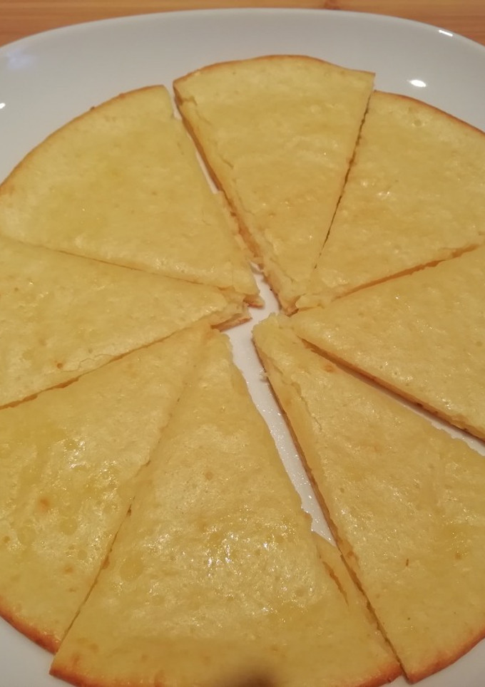 Una foto de Fainá de queso