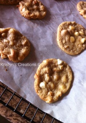 A picture of White Chocolate Chip/Macadamia nut cookies!.