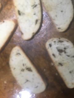A picture of Melba toast.