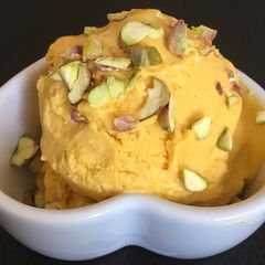 A picture of Mango ice cream.