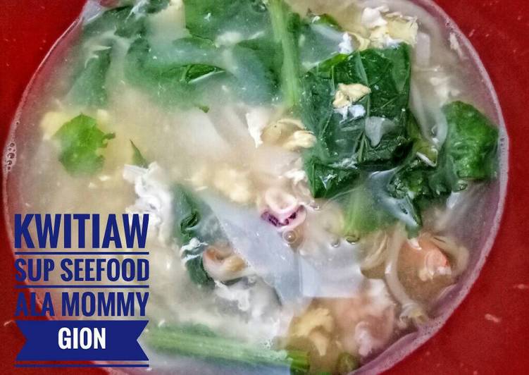Langkah Mudah untuk Membuat Kwitiaw sup seefood yang Enak Banget