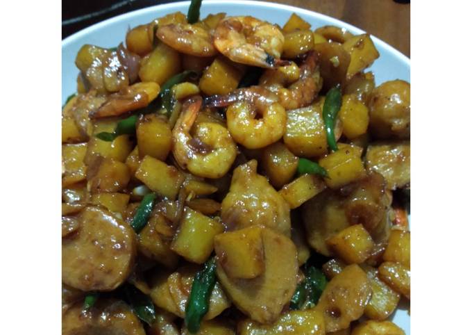 Bagaimana Menyiapkan Udang Kentang Masak Kecap, Menggugah Selera