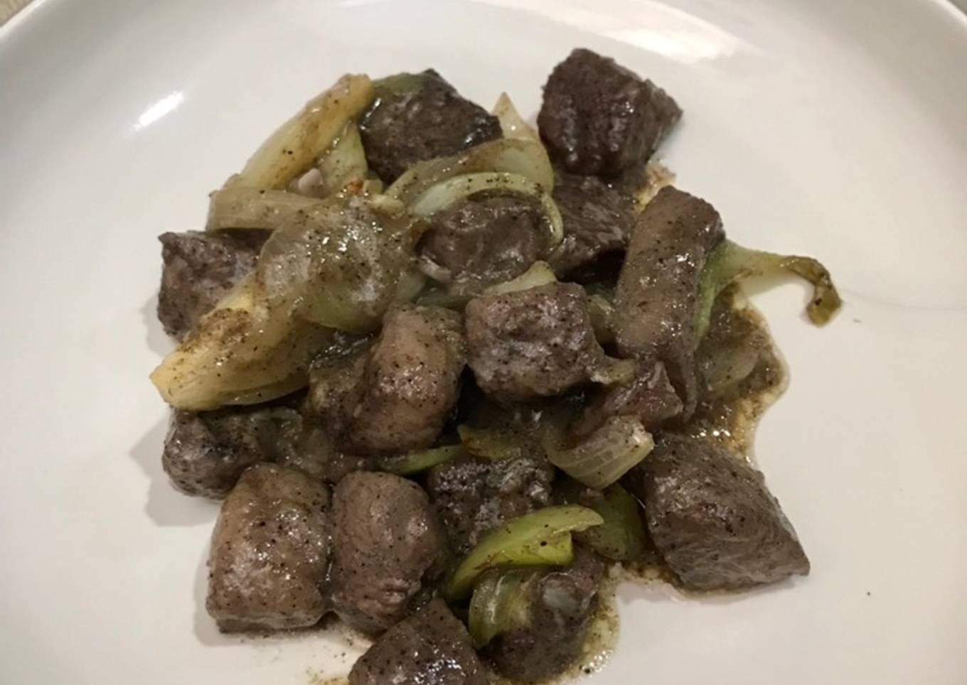 Garlic Butter Saikoro Beef