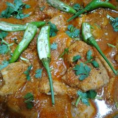 A picture of Chicken boneless kadahi.