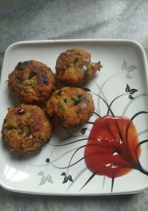 A picture of Poha tikki.