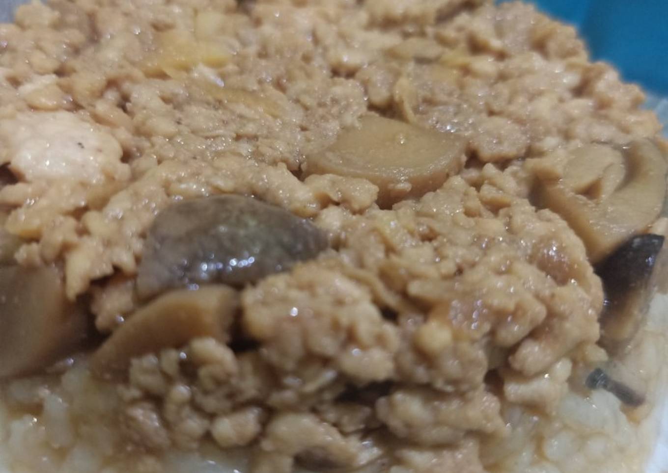 Nasi tim ayam jamur