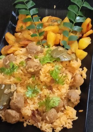 A picture of Soyabean Pulao.