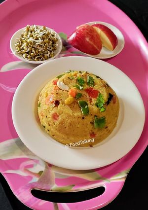 A picture of Rava /Sooji, Veggies Upma.