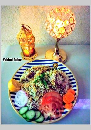 A picture of Yakhni Pulao Or Mutton Masala Pulao.