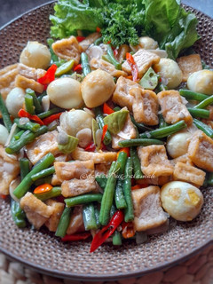 Foto resep Oseng Kacang Panjang Tahu Telur Puyuh