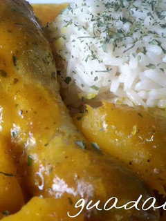 Una foto de Pollo “sudao” colombiano en gme, gmf y tradicional