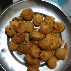 A picture of Gilka bhaji.