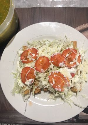 Una foto de Flautas de pollo