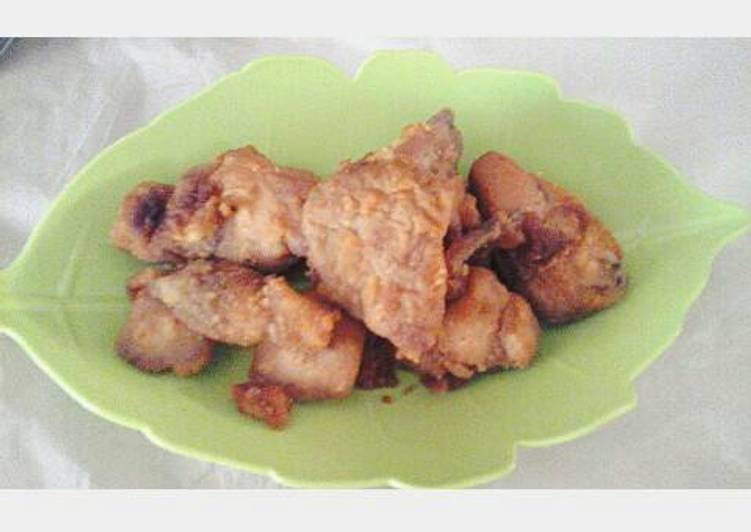 Ayam goreng bumbu tepung
