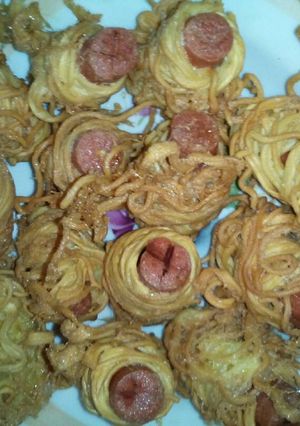 Foto resep SOMILUNG(SOsis Mie Gulung)
