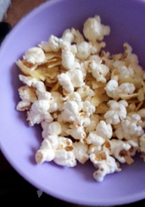 A picture of Popcorns.
