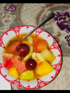 Fruit salad ainihin hoton girkin