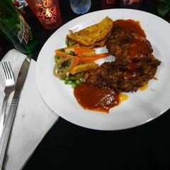 A picture of ❤🌹Fry Chicken Steak with red sauce n vegetables n egg🌹❤.