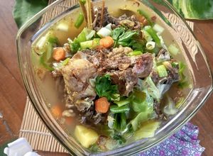 Foto resep Sop Tulang Sapi Ala Pak Min Klaten