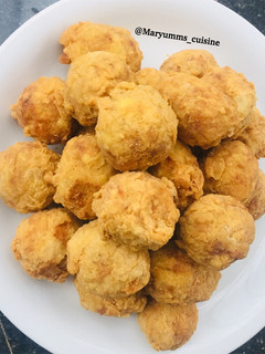 A picture of CRISPY YAM BALLs(kwallondoya) by maryumms_cuisine.