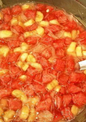 A picture of Fruit salad.