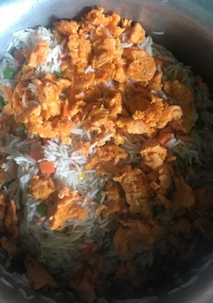 A picture of Egg fry rice.