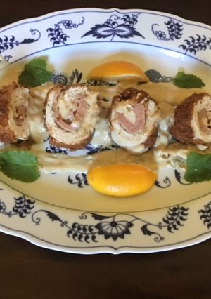 A picture of California Farm Whole Chicken Cordon Blue.