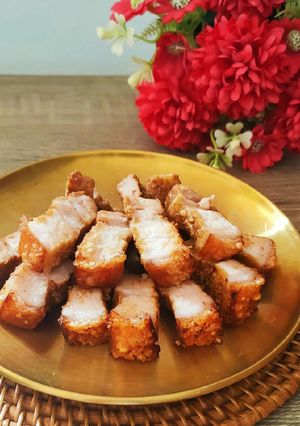 Foto resep Crispy Pork Belly (Babi Krispi)