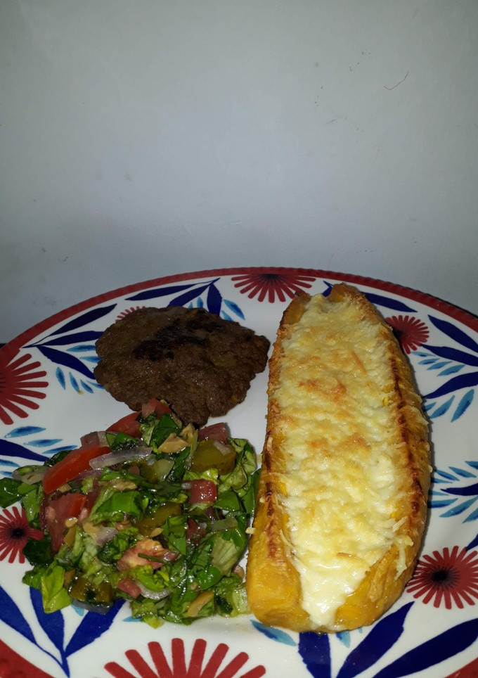 Una foto de Plátano maduro gratinado