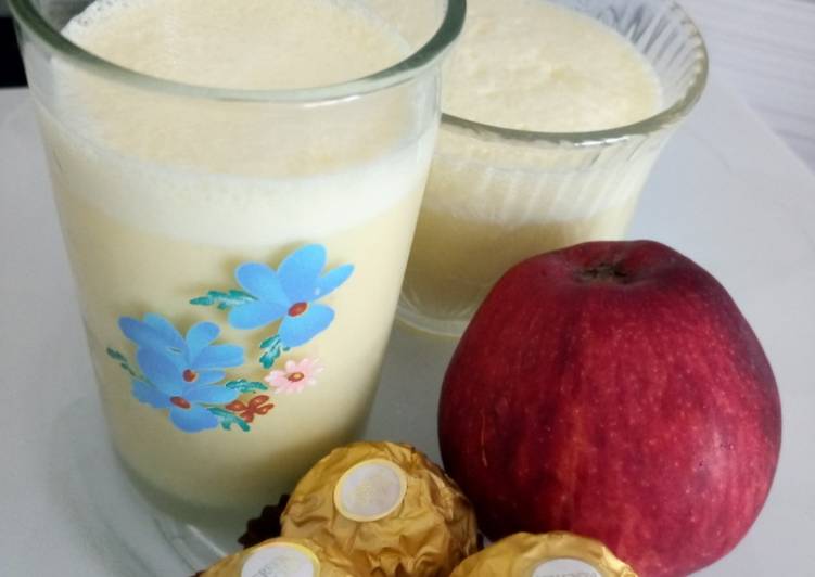 Simple Way to Prepare Super Quick Homemade Apple Milk Shake