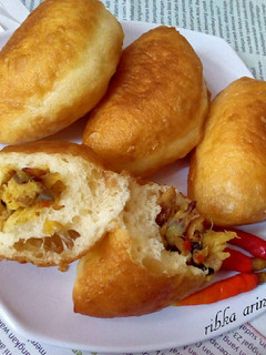 Foto resep Roti Goreng eggless isi ikan pindang suwir (panada)