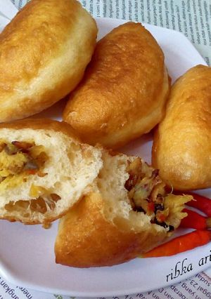 Foto resep Roti Goreng eggless isi ikan pindang suwir (panada)