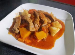 Una foto de Cazuela de Matambre
