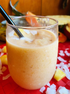 Una foto de Smoothie tropical