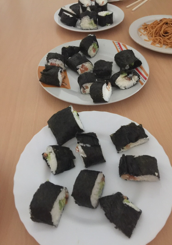 Una foto de Sushi casero
